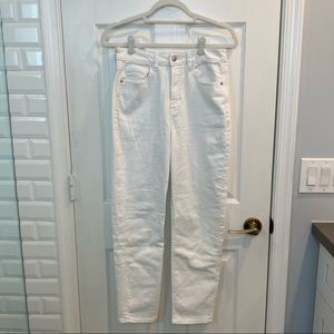 american eagle white high waisted mom jean
